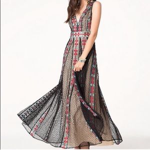 BEBE embroidered mesh Tulle